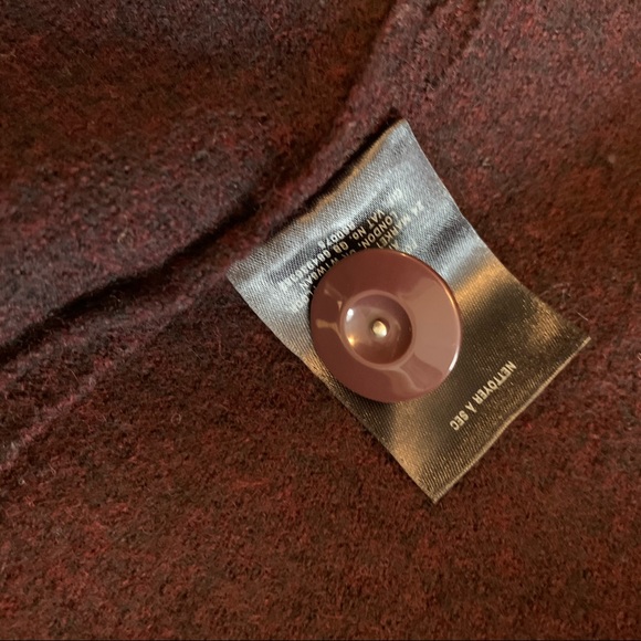 100% wool sweater - Picture 7 of 9